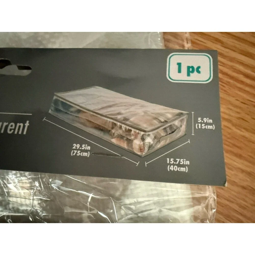 Lot of 4 Closet Essentials  Storage Space Organizer Bags